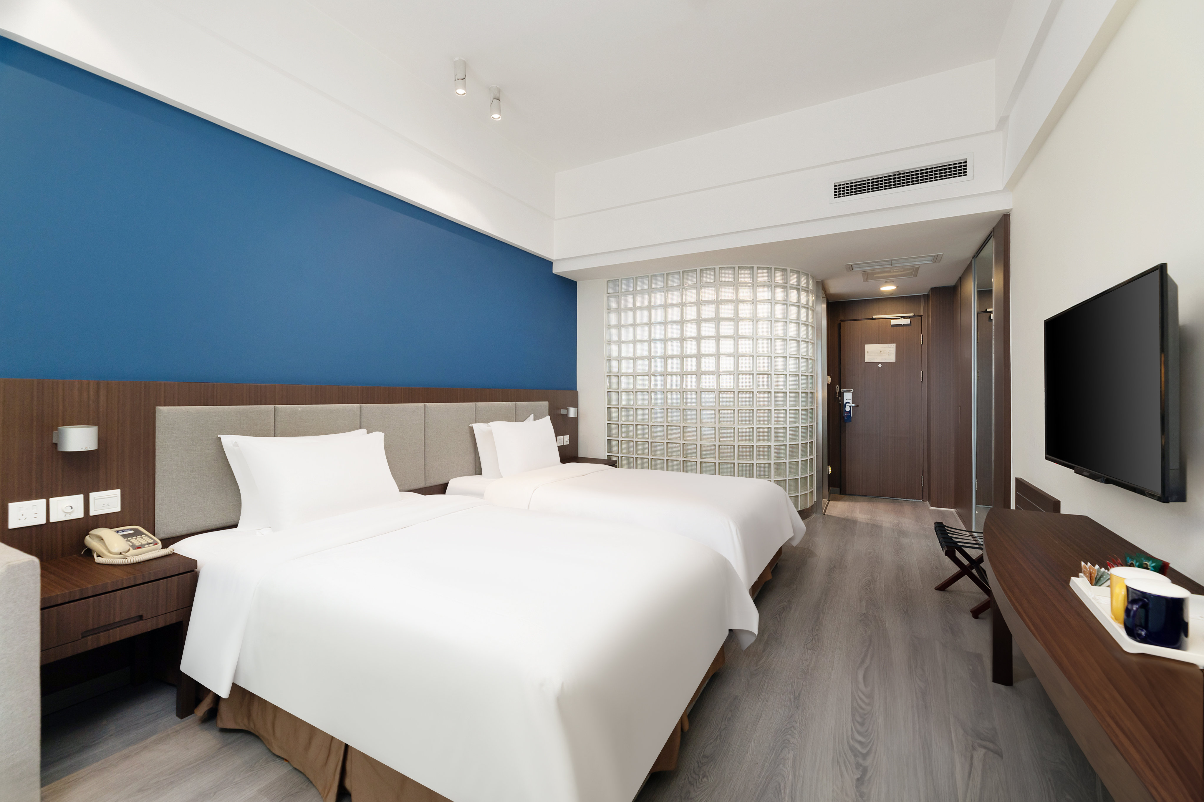 holiday inn express chengdu wuhou by ihg