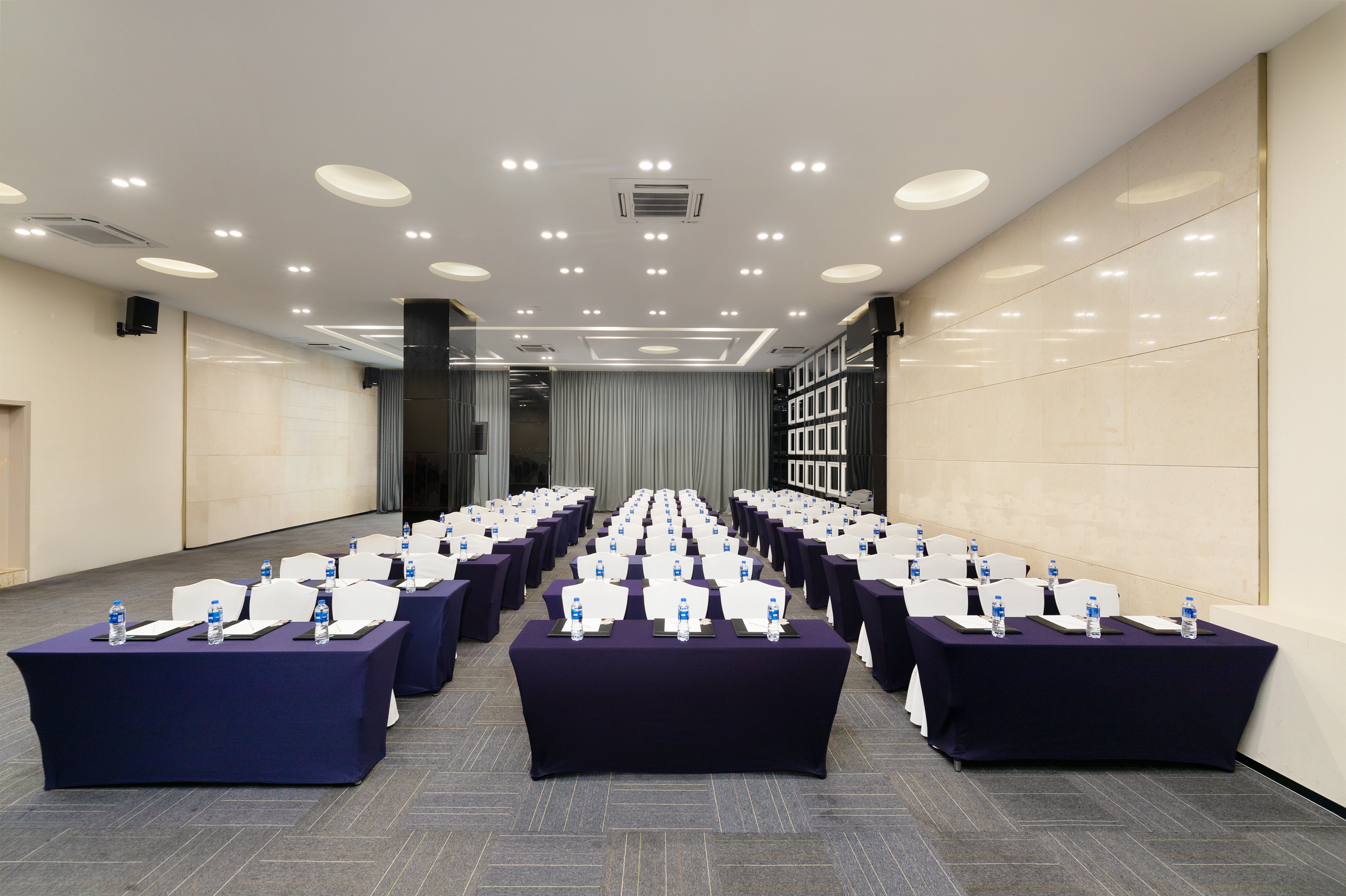 holiday inn express chengdu wuhou by ihg