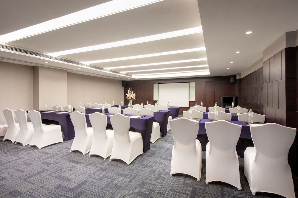 holiday inn express chengdu wuhou by ihg