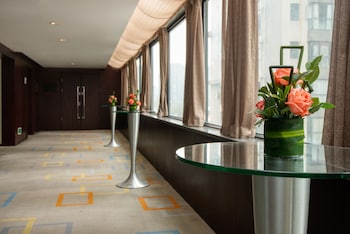 holiday inn express chengdu wuhou by ihg