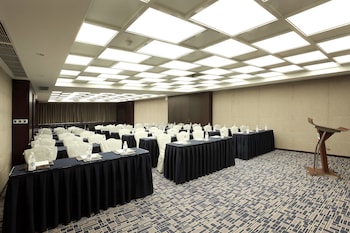 holiday inn express chengdu wuhou by ihg