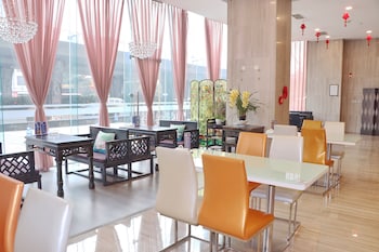holiday inn express chengdu wuhou by ihg