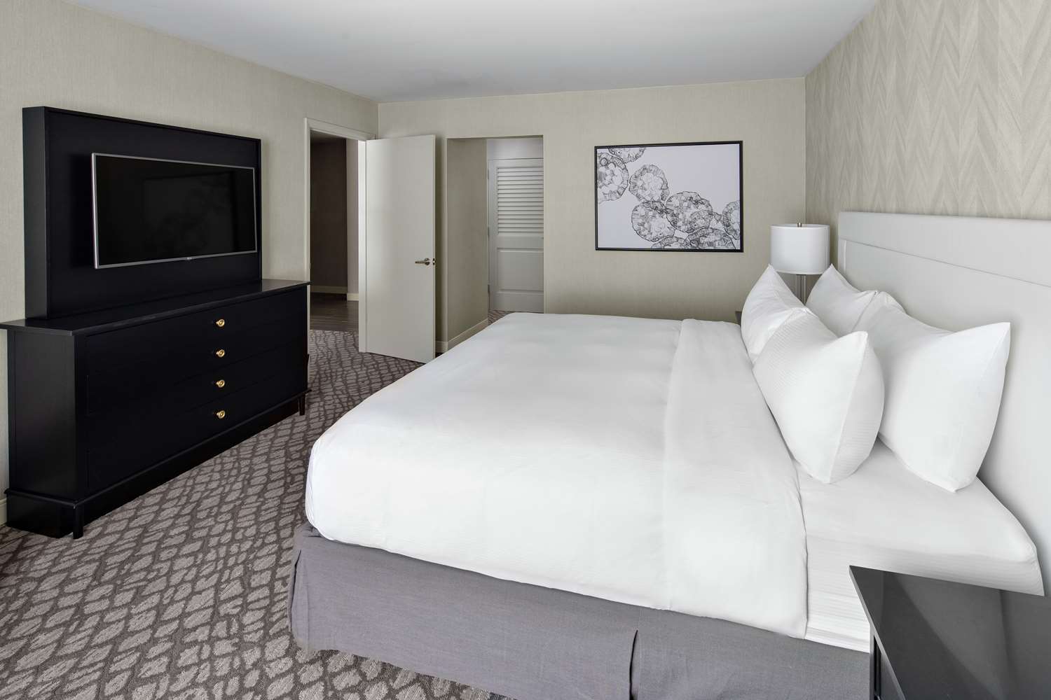 doubletree suites by hilton charlotte southpark
