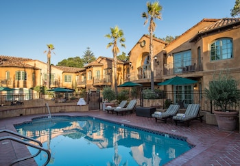 hotel los gatos