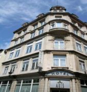 aris grand place hotel