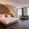 aris grand place hotel
