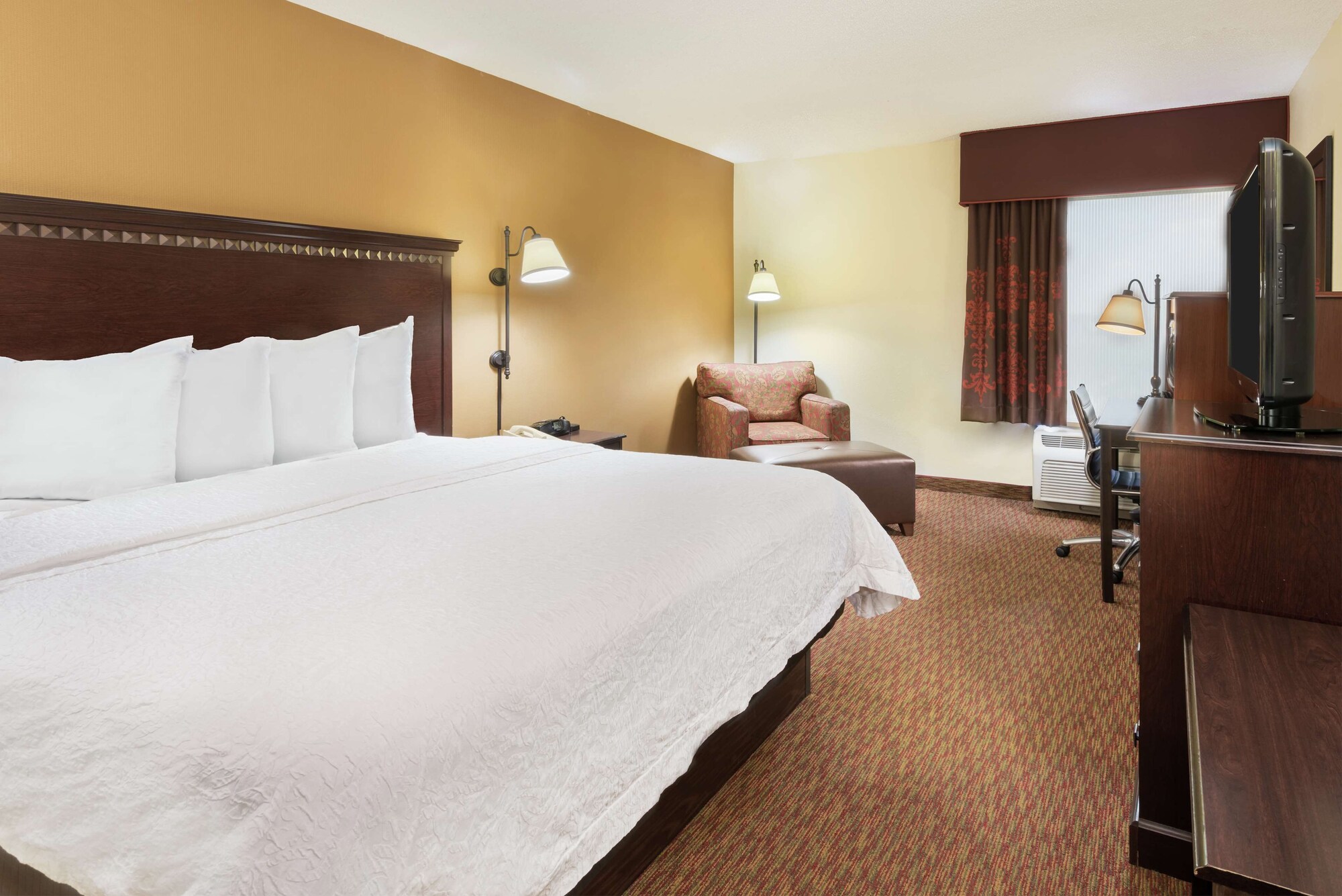 hampton inn charlotte university place