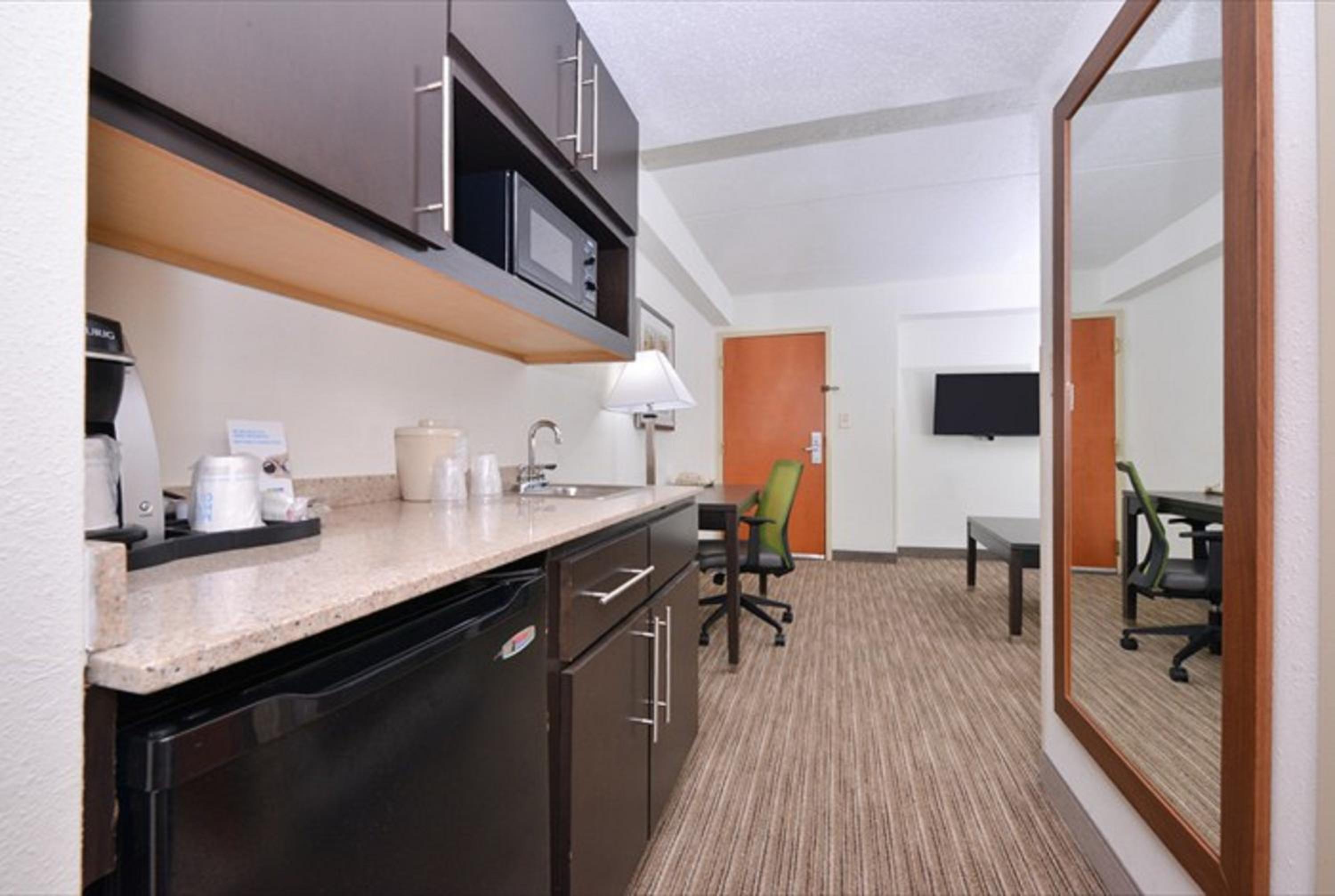 holiday inn express hotel and suites mooresville lake normann