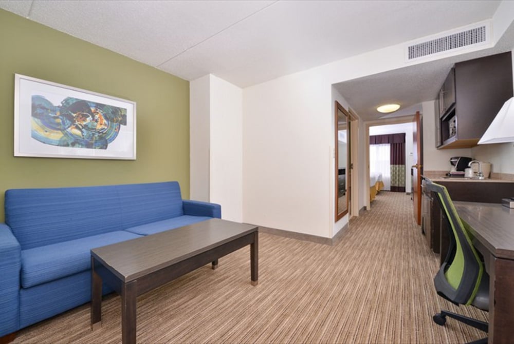 holiday inn express hotel and suites mooresville lake normann