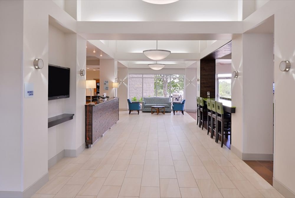 holiday inn express hotel and suites mooresville lake normann