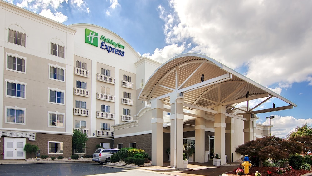 holiday inn express hotel and suites mooresville lake normann