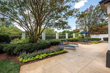 courtyard by marriott ballantyne