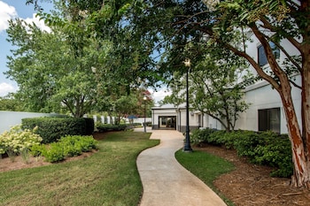 courtyard by marriott ballantyne