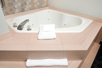 courtyard by marriott ballantyne