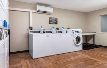 extended stay america premier suites charlotte pineville mat