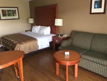 quality inn and suites university area