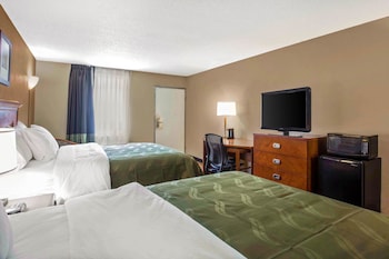 quality inn and suites university area