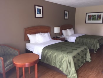 quality inn and suites university area