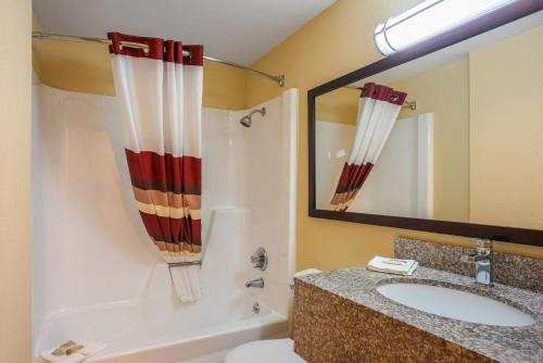red roof inn