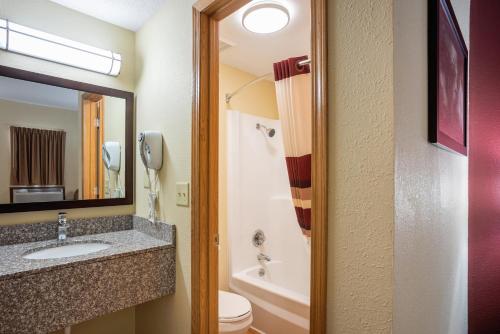 red roof inn