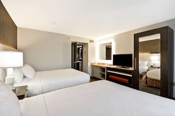 embassy suites hotel charlotte