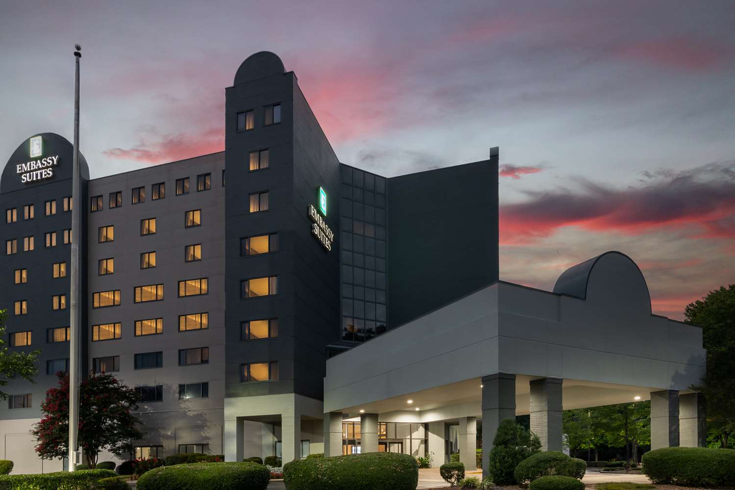 embassy suites hotel charlotte
