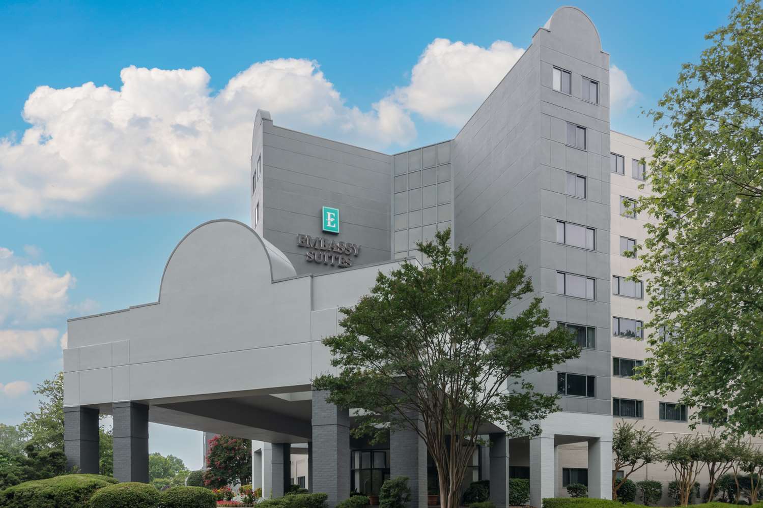 embassy suites hotel charlotte