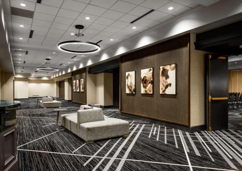 hilton charlotte airport