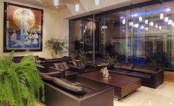 hotel aquacity mountain view