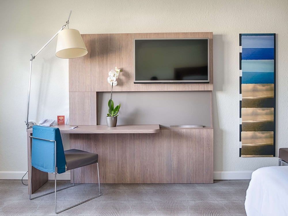 novotel avignon nord