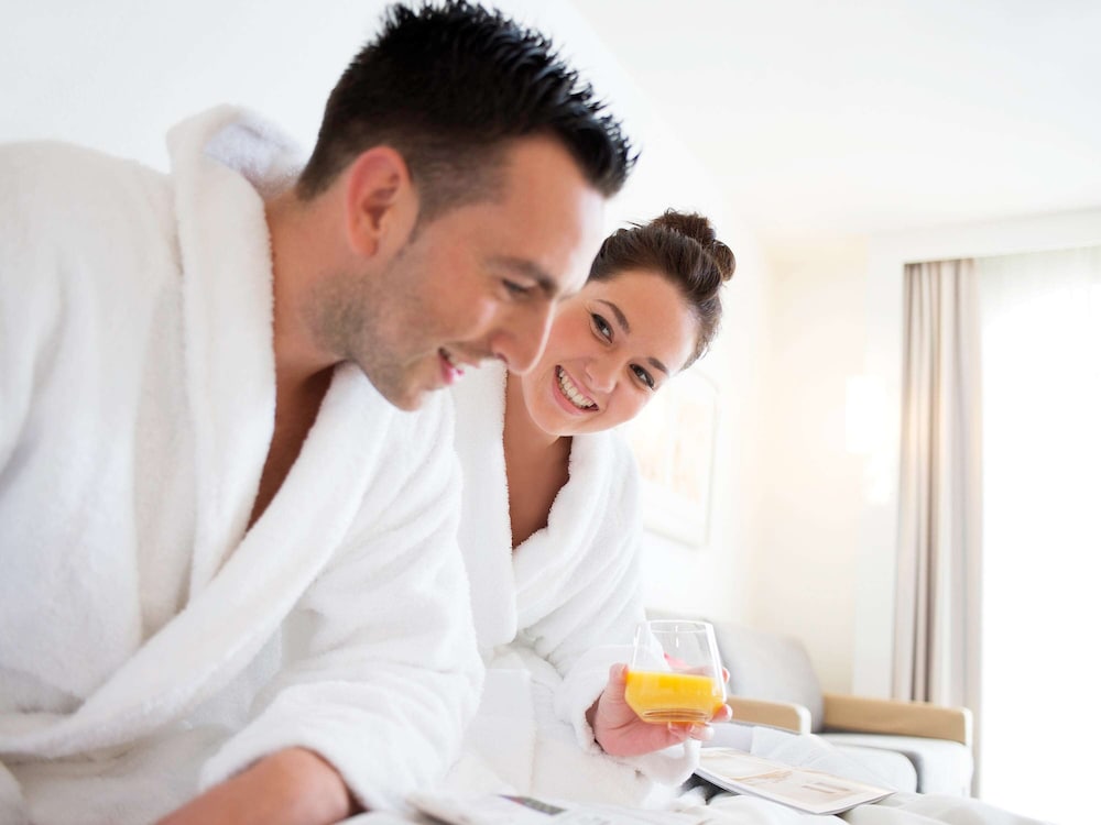 novotel avignon nord