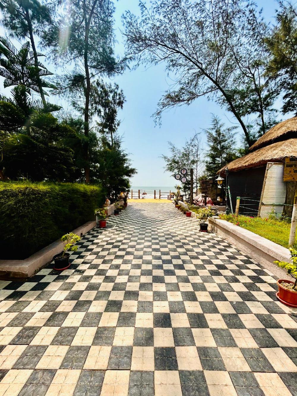 the candlewood park beach resort