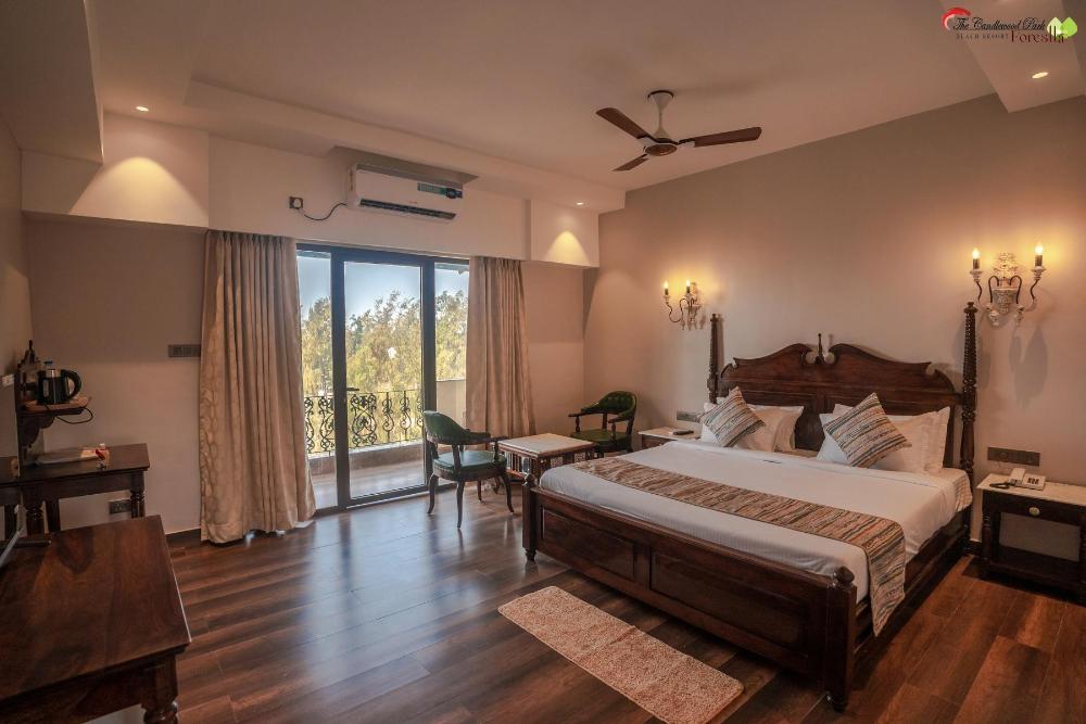 the candlewood park beach resort