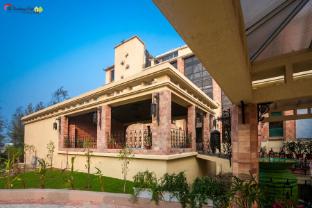 the candlewood park beach resort