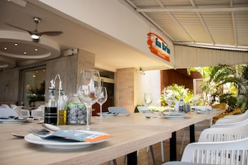 hotel capilla del mar