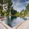 dinara ubud