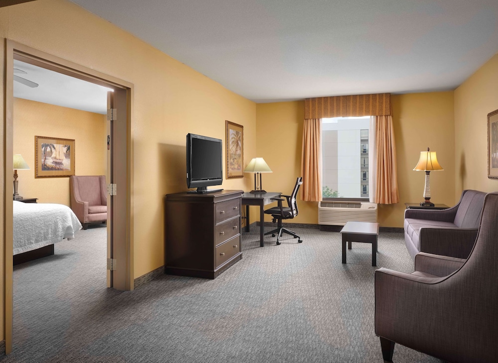 hampton inn and suites dallas dfw arpt w sh 183 hurst
