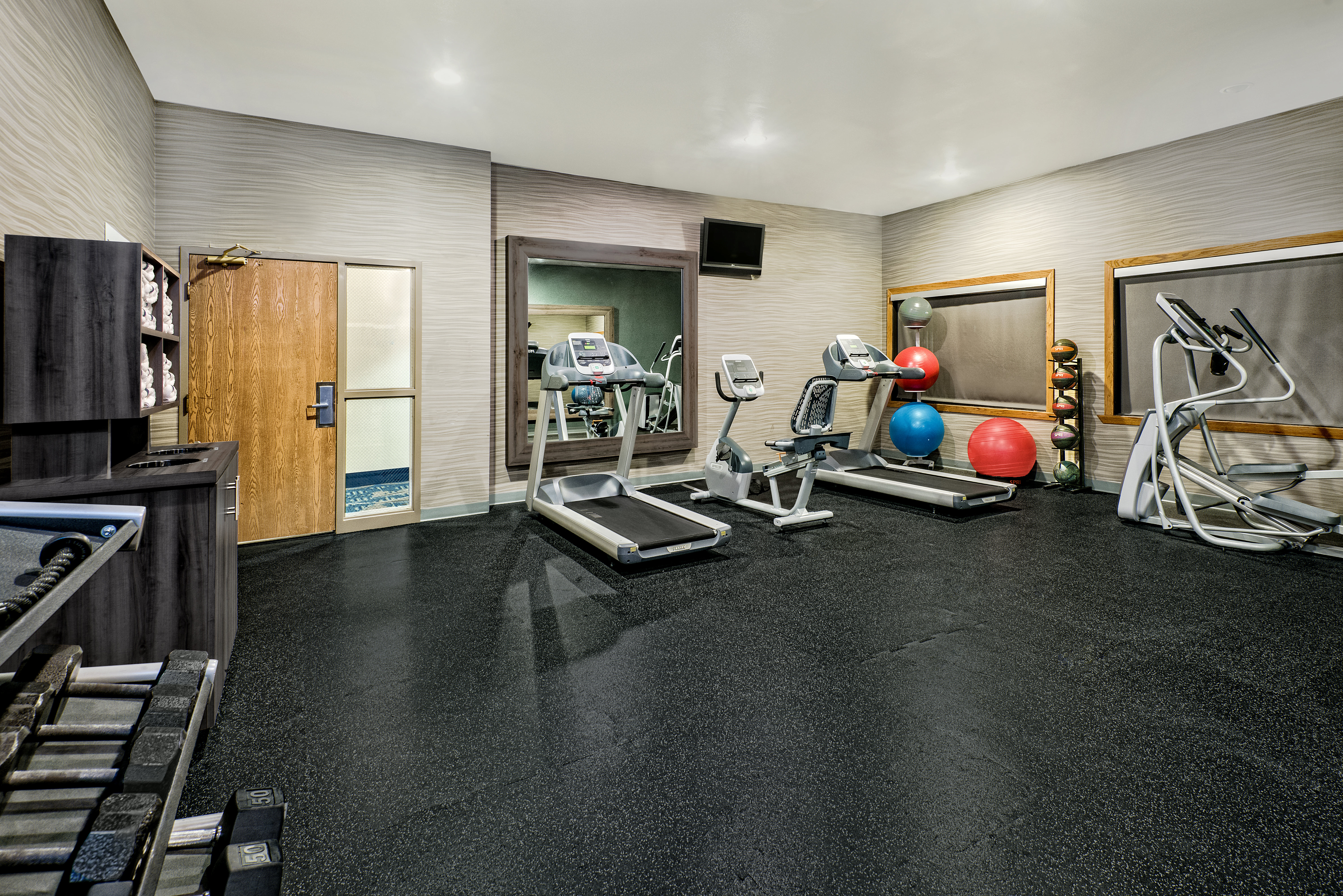 holiday inn express hotel and suites fort worth i 20 by ihg