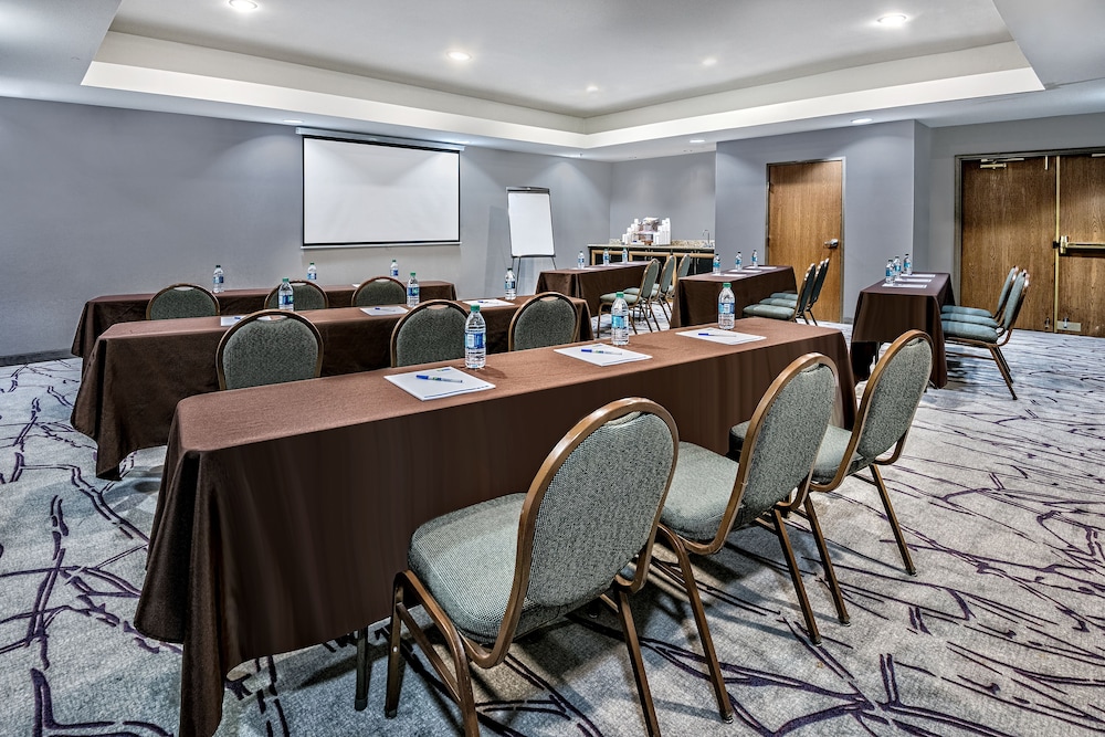 holiday inn express hotel and suites fort worth i 20 by ihg