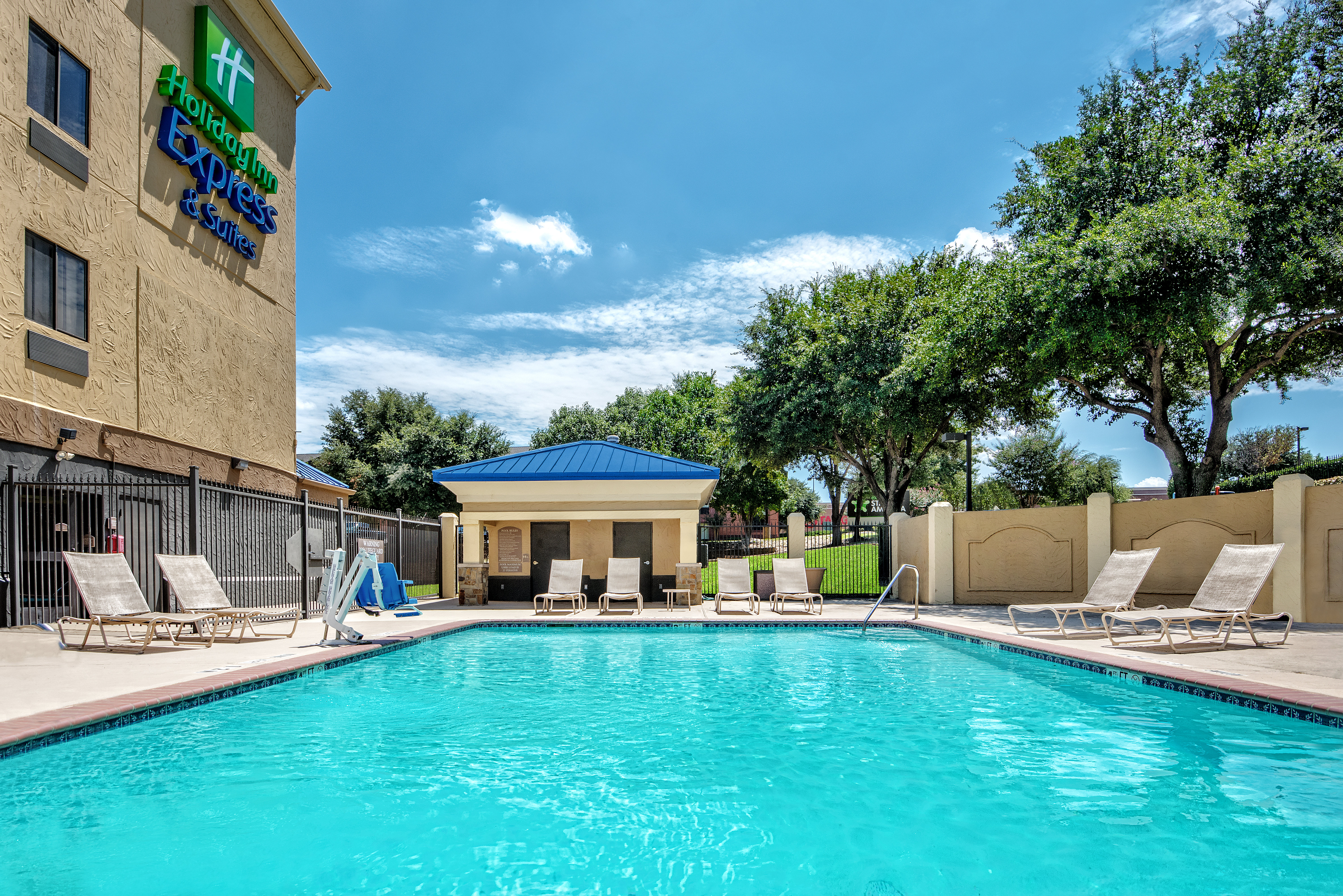 holiday inn express hotel and suites fort worth i 20 by ihg