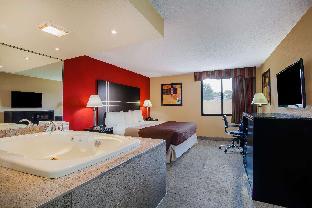 Howard Johnson By Wyndham North Plainfield,Near Washington Rock State Park,2 star