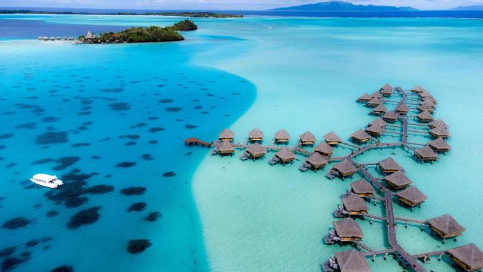 intercontinental bora bora le moana resort
