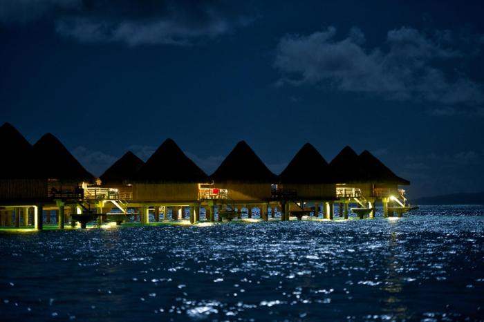 intercontinental bora bora le moana resort