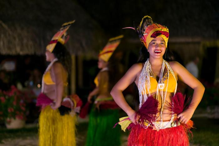 intercontinental bora bora le moana resort
