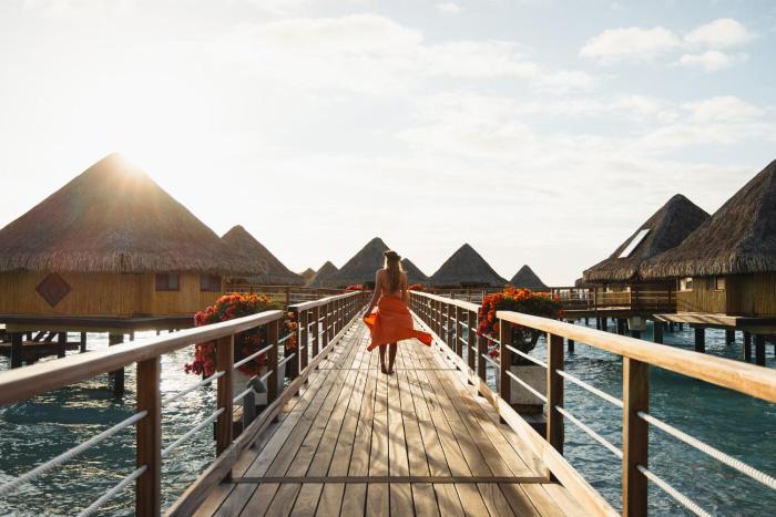intercontinental bora bora le moana resort