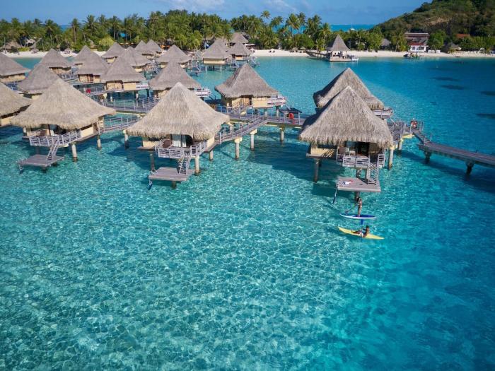 intercontinental bora bora le moana resort