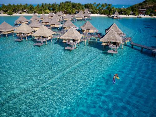 intercontinental bora bora le moana resort