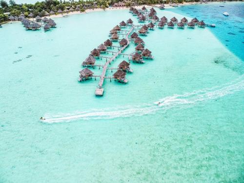 intercontinental bora bora le moana resort