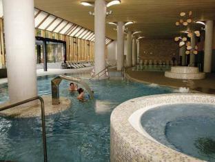 Spik Alpine Wellness Resort,,3 star