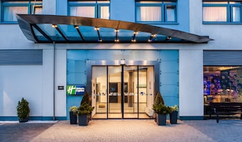 holiday inn express munich messe